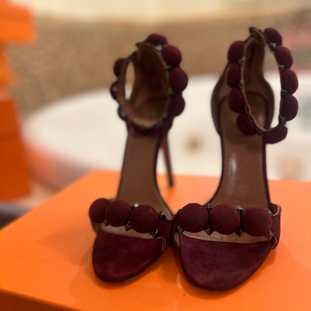 Alaia Burgundy Suede Studded 'Bombe' T-Strap Ankle Cuff Sandals Size 36